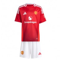 Maglia Calcio Manchester United Prima Divisa Bambino 2024-25 Manica Corta (+ pantaloncini)